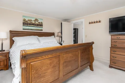 7 Mckinley Street Concord NH 03301