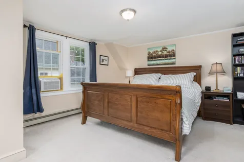 7 Mckinley Street Concord NH 03301
