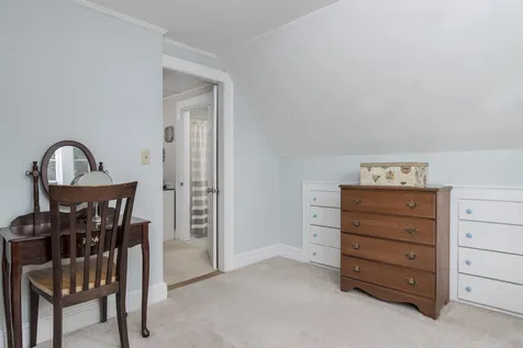 7 Mckinley Street Concord NH 03301
