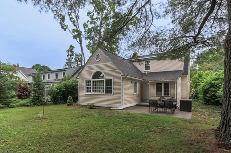 7 Mckinley Street Concord NH 03301