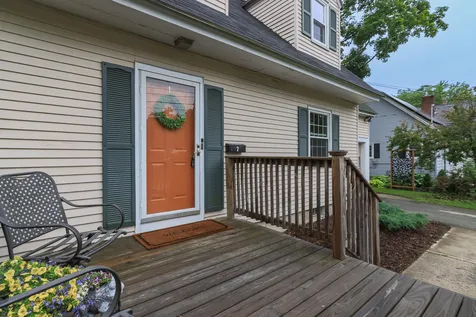 7 Mckinley Street Concord NH 03301