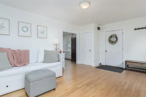 7 Mckinley Street Concord NH 03301