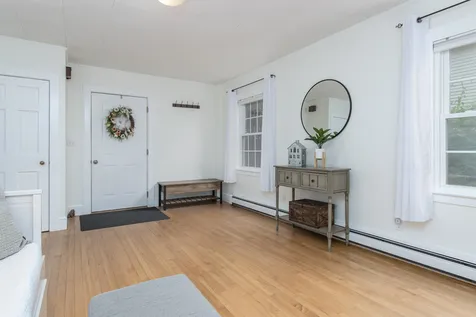 7 Mckinley Street Concord NH 03301