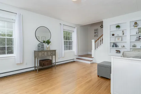 7 Mckinley Street Concord NH 03301