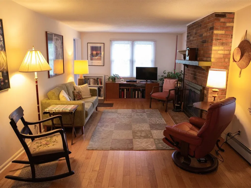 69 Joy Drive South Burlington VT 05403