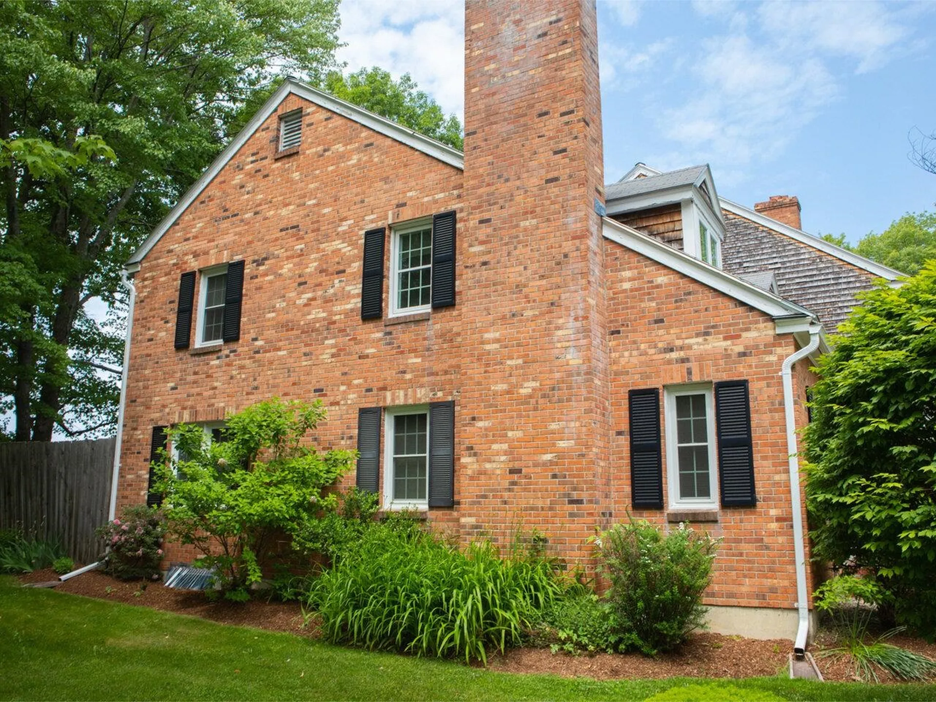 69 Joy Drive South Burlington VT 05403