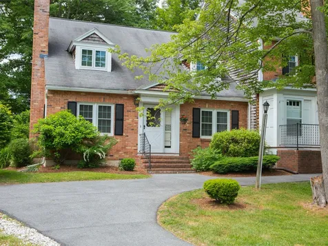 69 Joy Drive South Burlington VT 05403