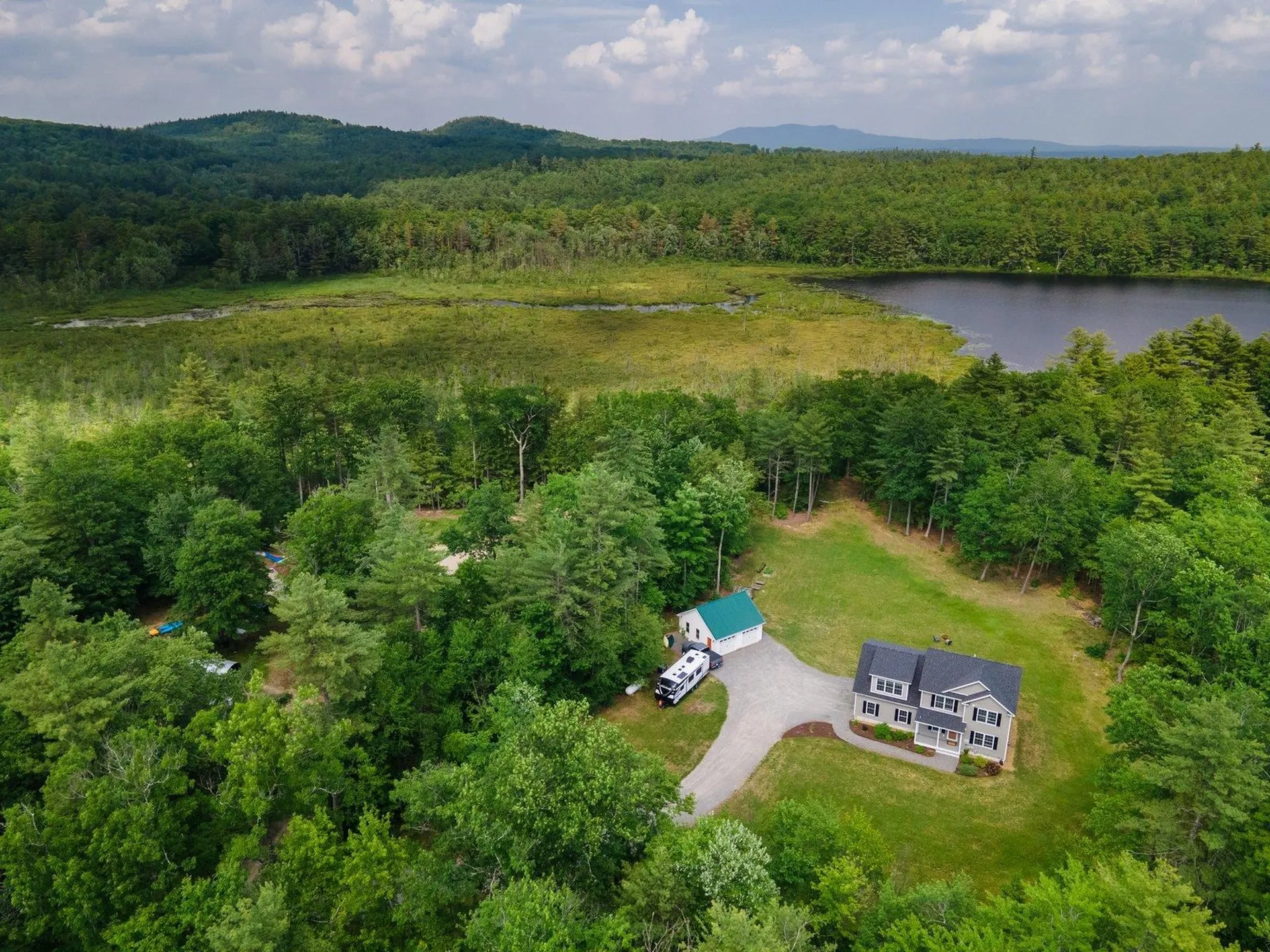 784 Nh Route 137 Harrisville NH 03450