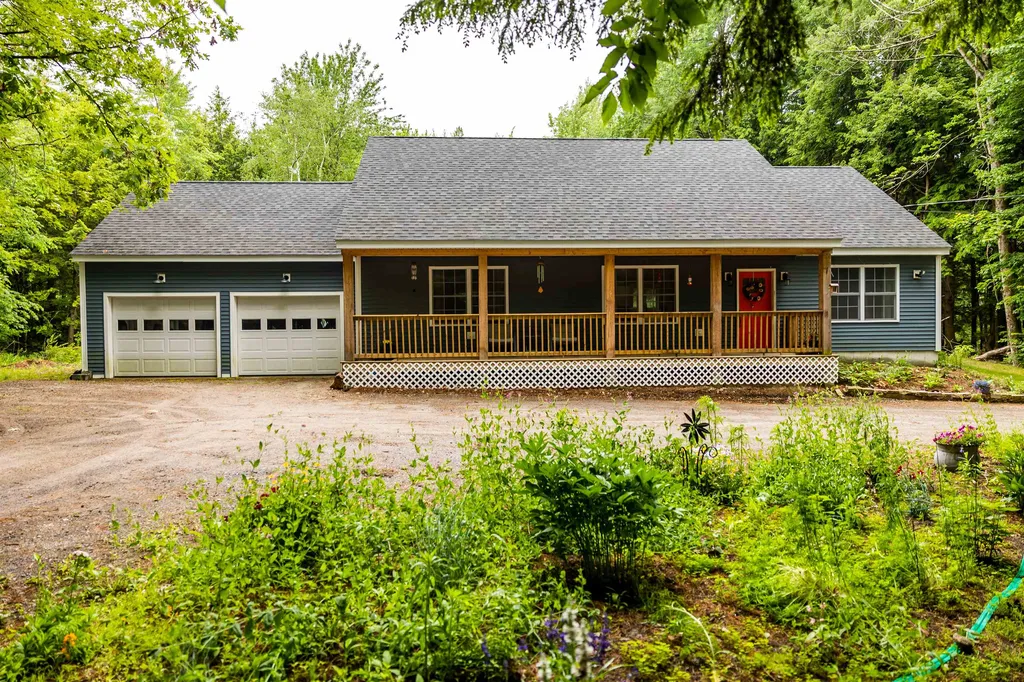 48 Blake Road Weare NH 03281