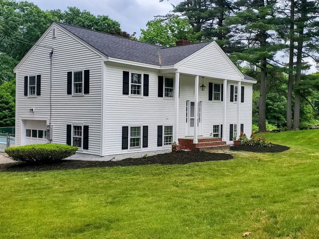 65 Red Pine Drive Bow NH 03304