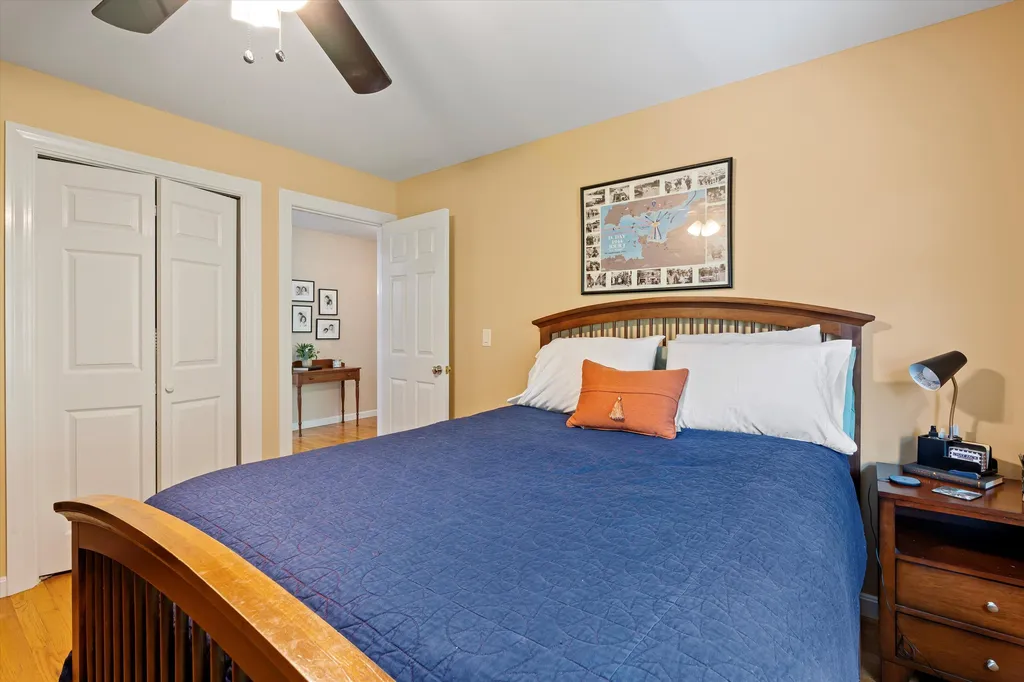 15 Pasture Lane Bedford NH 03110