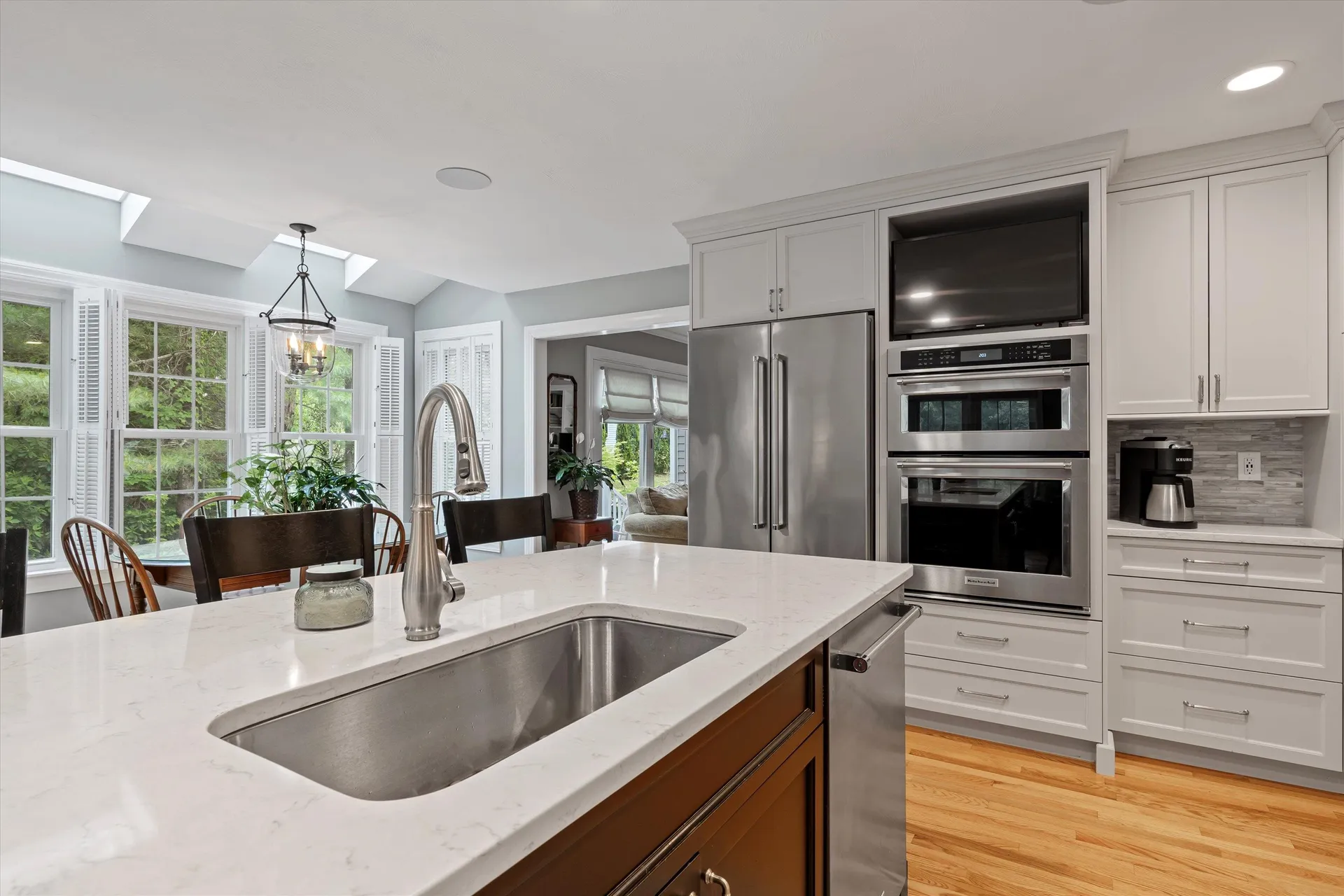 15 Pasture Lane Bedford NH 03110