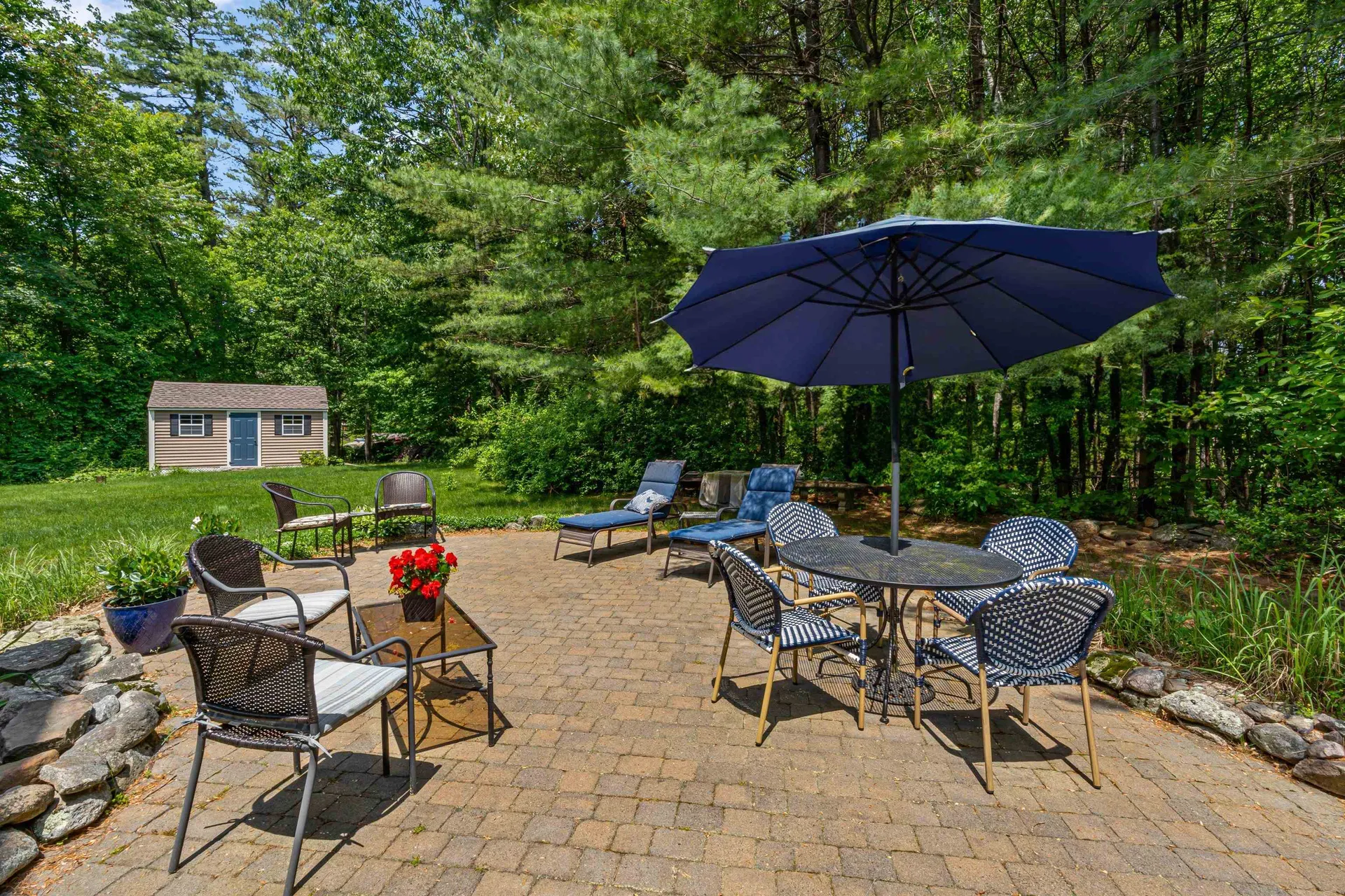 15 Pasture Lane Bedford NH 03110