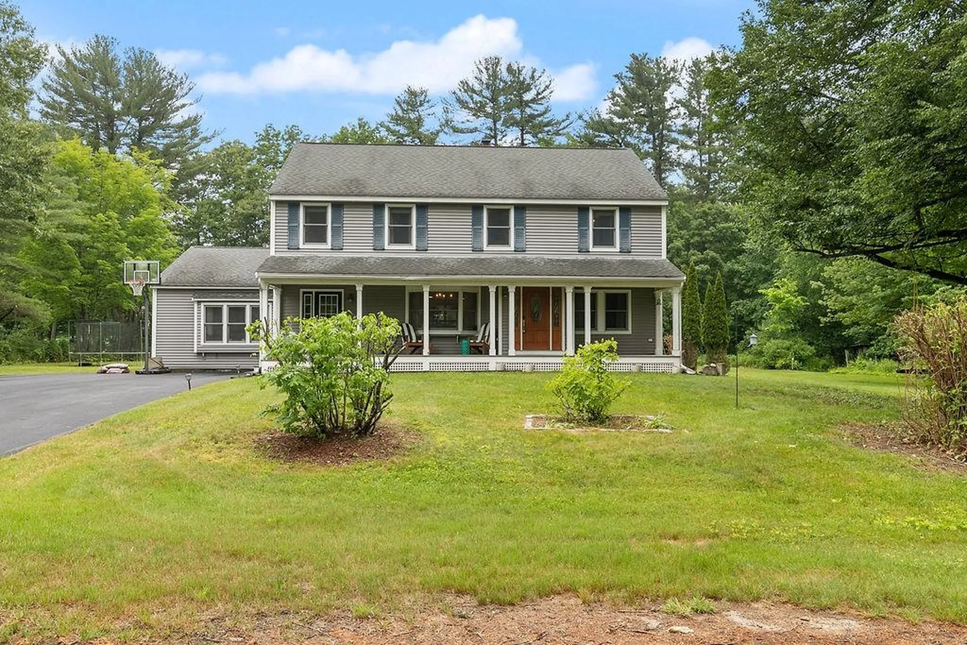 15 Nancy Avenue Pelham NH 03076