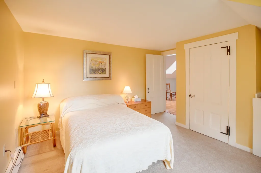 26 Blackberry Hill Road Thornton NH 03285