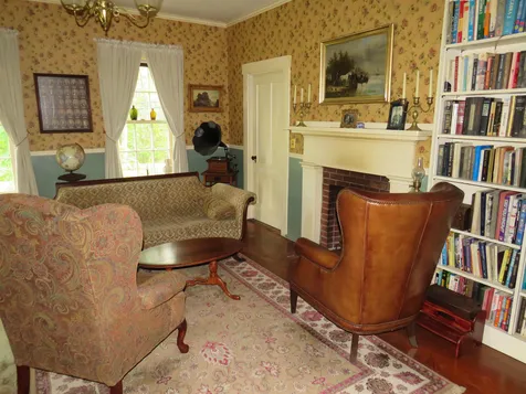 45 Elm Street Wolfeboro NH 03894