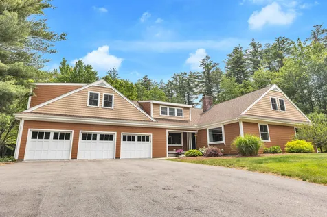 72 Federal Hill Road Milford NH 03055