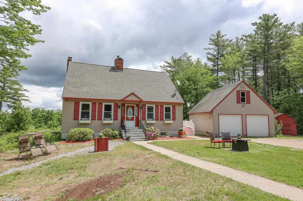 70 Rangeway Road Dunbarton NH 03046
