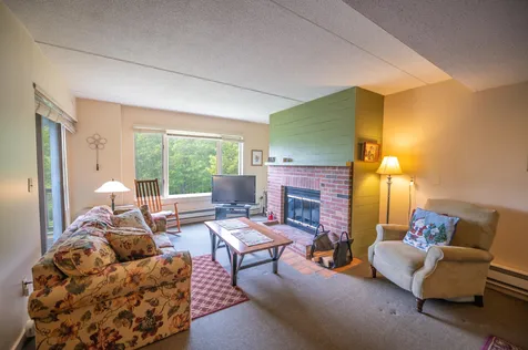 32b Snow Tree Lane Dover VT 05356