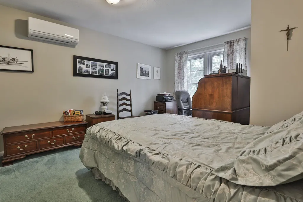 27 Massabesic Drive Auburn NH 03032