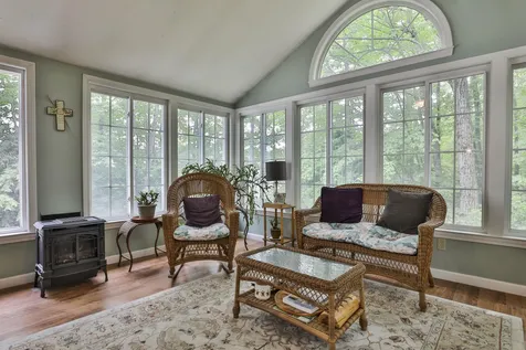 27 Massabesic Drive Auburn NH 03032