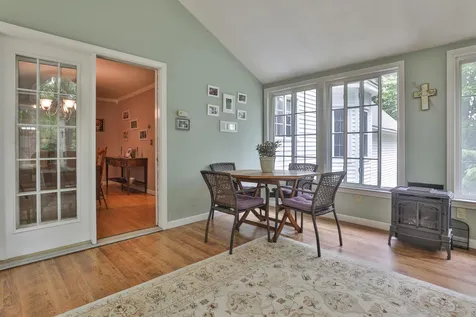 27 Massabesic Drive Auburn NH 03032