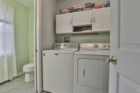 27 Massabesic Drive Auburn NH 03032