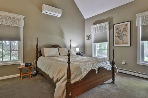 27 Massabesic Drive Auburn NH 03032