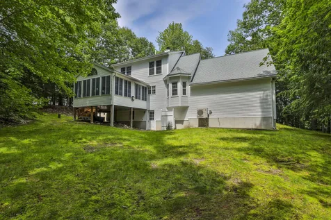 27 Massabesic Drive Auburn NH 03032