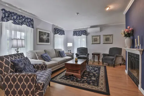 27 Massabesic Drive Auburn NH 03032