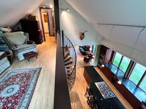 243 White River Lane Pomfret VT 05053
