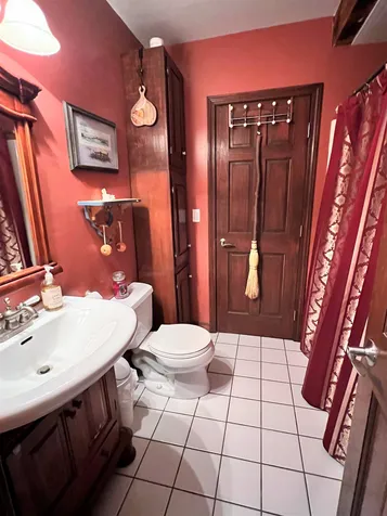 243 White River Lane Pomfret VT 05053