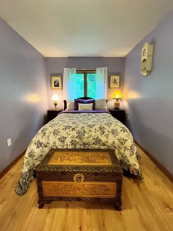 243 White River Lane Pomfret VT 05053