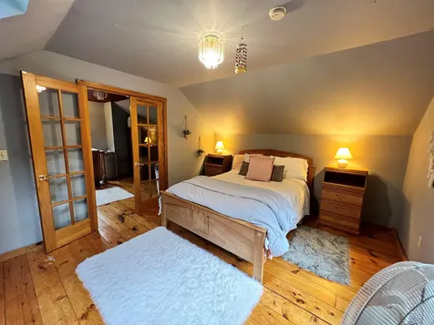 243 White River Lane Pomfret VT 05053