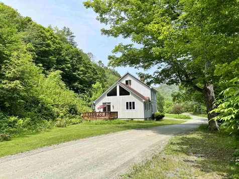 243 White River Lane Pomfret VT 05053