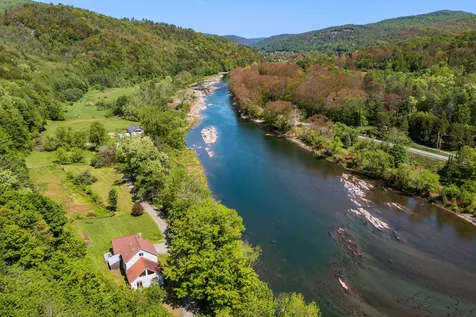 243 White River Lane Pomfret VT 05053