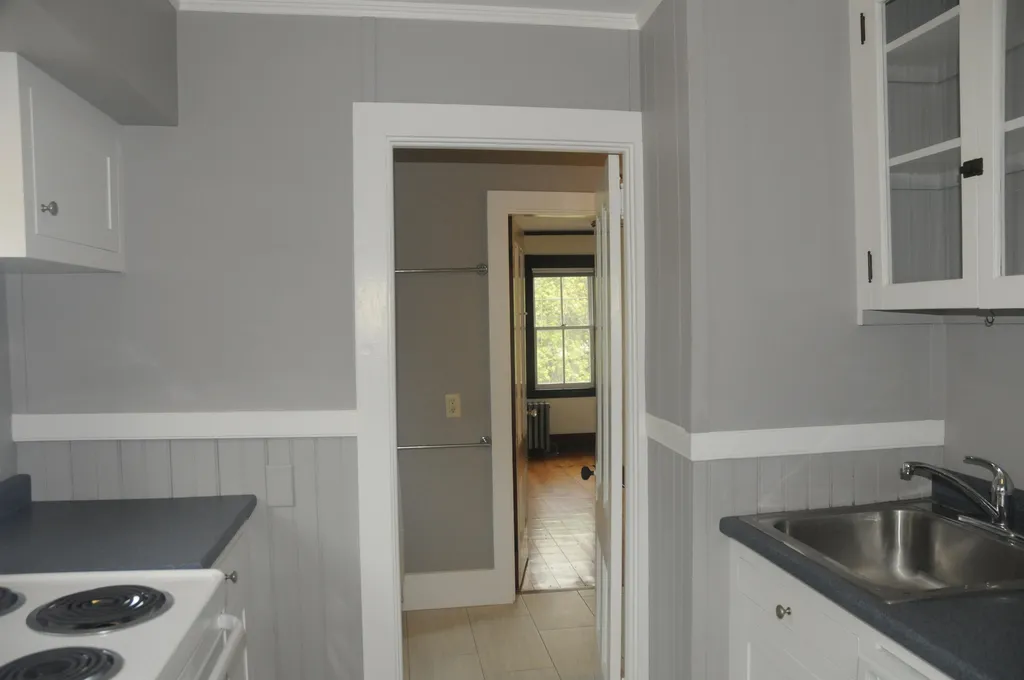 19 Blossom Street Portsmouth NH 03801