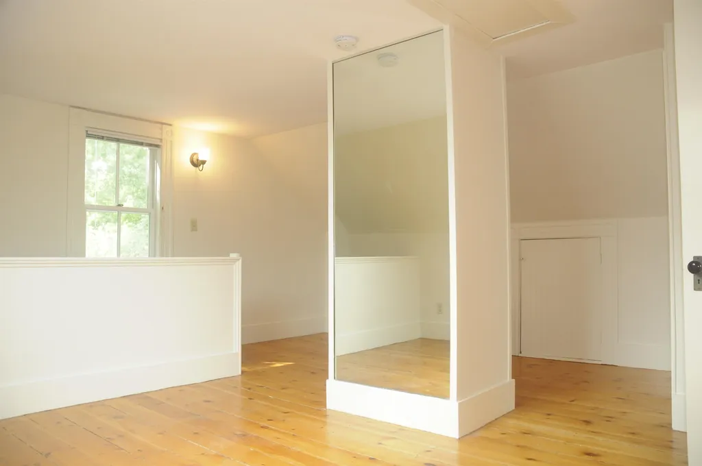 19 Blossom Street Portsmouth NH 03801