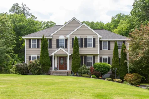 52 Laurelcrest Drive Brookline NH 03033