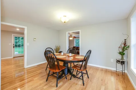 52 Laurelcrest Drive Brookline NH 03033