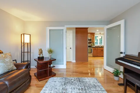 52 Laurelcrest Drive Brookline NH 03033