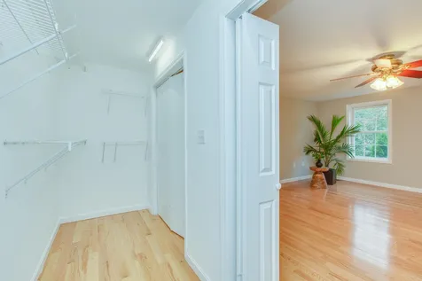 52 Laurelcrest Drive Brookline NH 03033