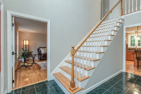 52 Laurelcrest Drive Brookline NH 03033