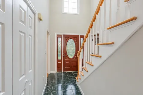 52 Laurelcrest Drive Brookline NH 03033
