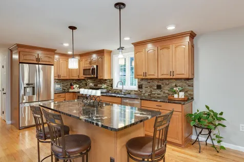 52 Laurelcrest Drive Brookline NH 03033