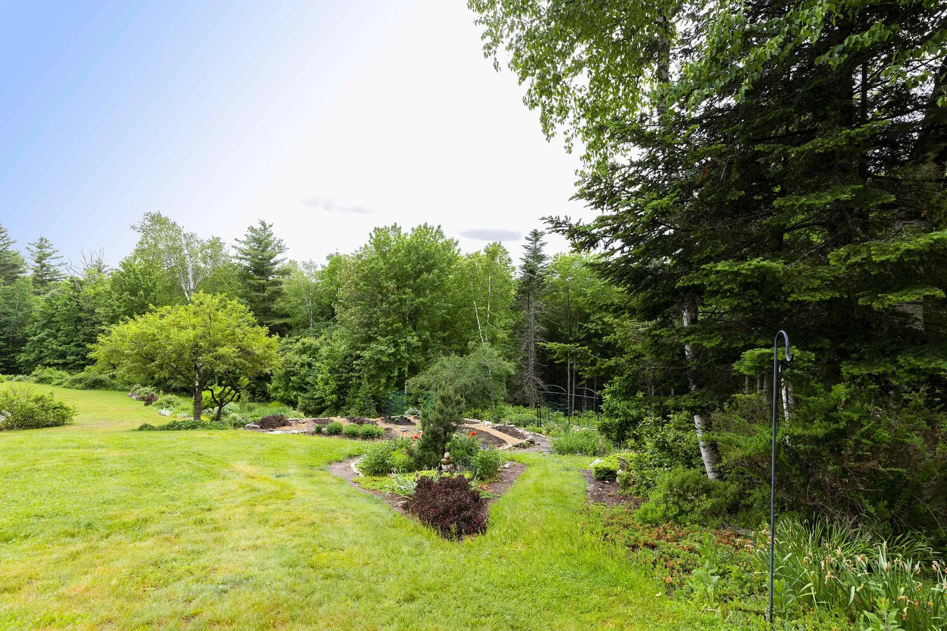 45 Wintercroft Circle Grantham NH 03753