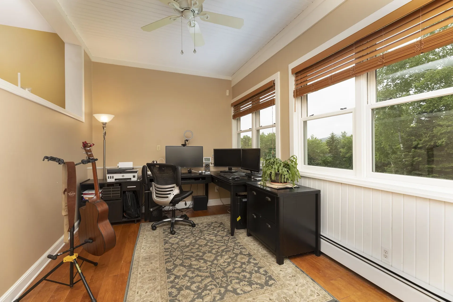 45 Wintercroft Circle Grantham NH 03753