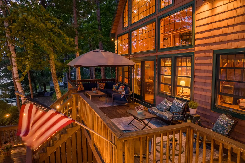 70 Sleepers Island Alton NH 03810