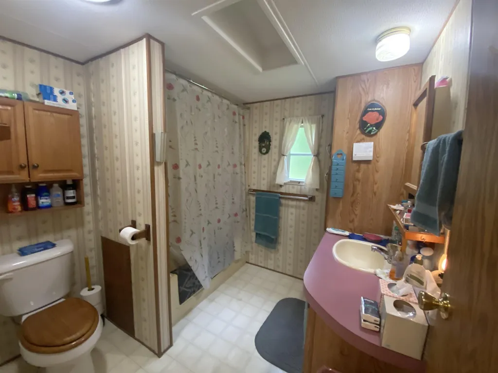 180 Clarenbury Lane Clarendon VT 05759