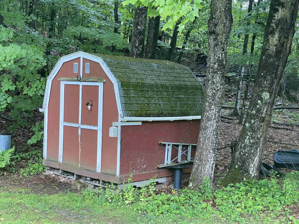 180 Clarenbury Lane Clarendon VT 05759